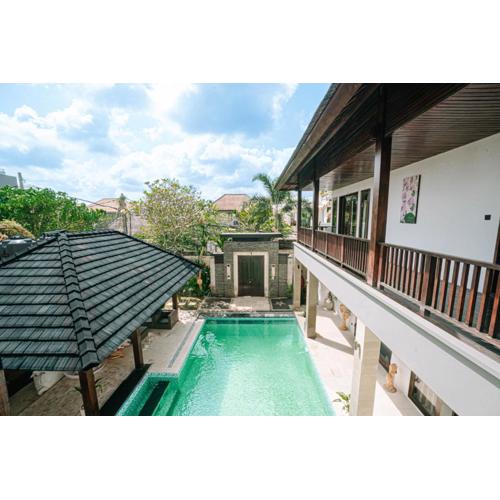 The Golden Serendipity Villa Seminyak