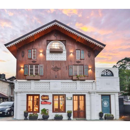 The Golf Green City Bungalow