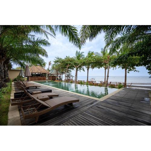 The Grand Villandra Resort Lovina