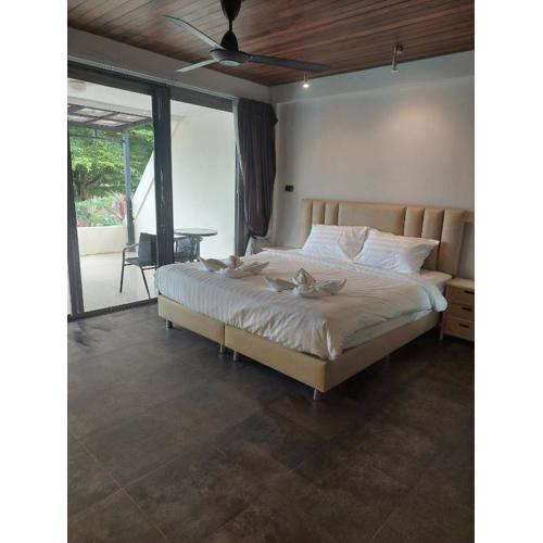 The green golf resident 106