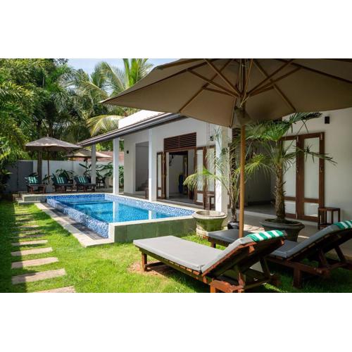 The Green House Mawella