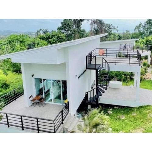 The Green Valley Escape