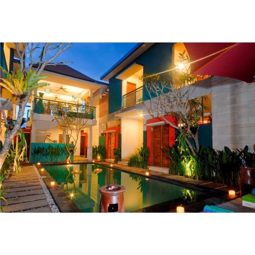 The Green Zhurga Suite Seminyak