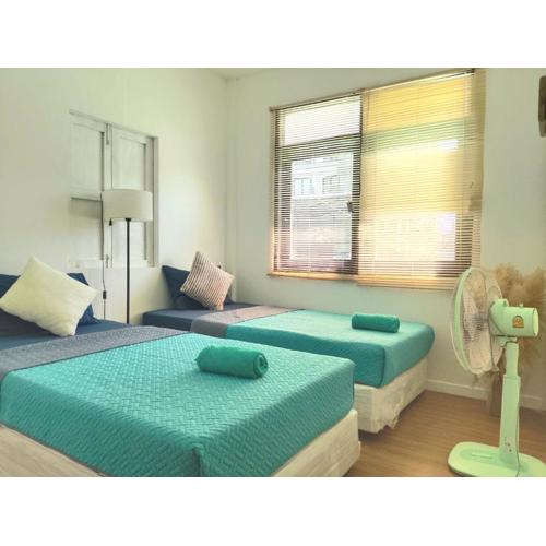 The Grove Guesthouse