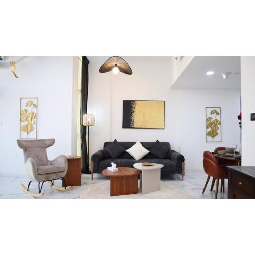 The Grove Retreat - Cozy 2BR Comfort Home in Masdar City, Near Masdar Institute