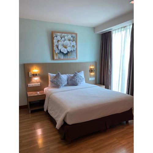 The H Tower Residence by YLS Stay