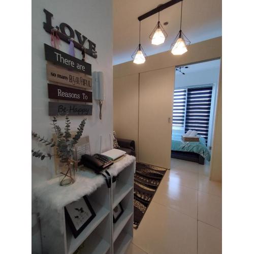 The Happy Home at Smdc Cool Suites Wind Residences