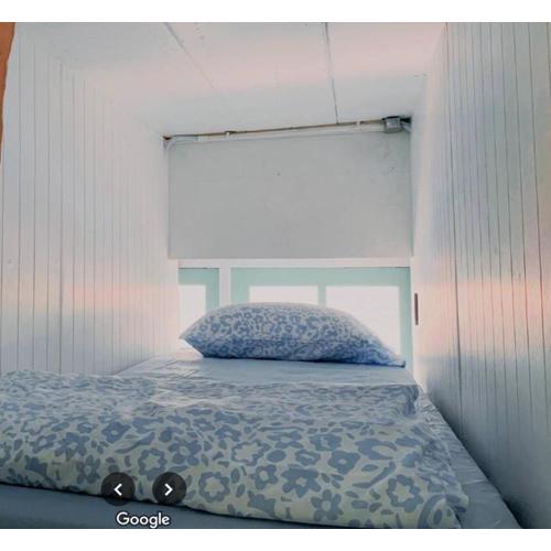 The Hide Out Rambuttri Hostel