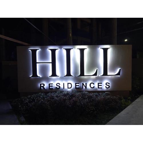 The Hill Crest by Tisha's Collection