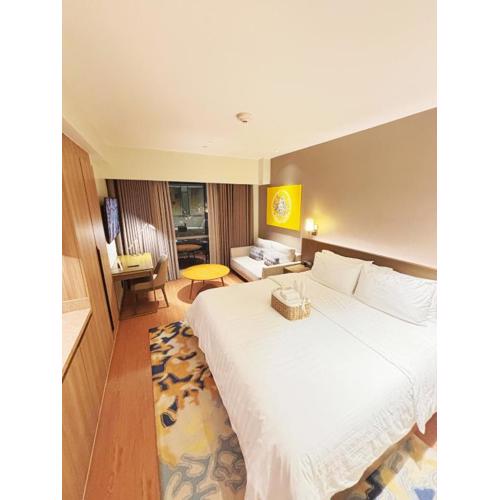 The Hotel Residences at Acqua