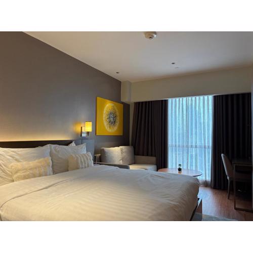 The hotel residences at Acqua