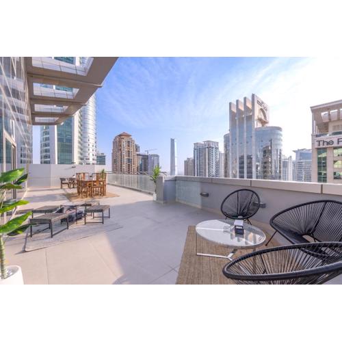 The Iconic Luxury 4BR Penthouse Near to Jumeirah Beach and Infront of DMCC Metro Station