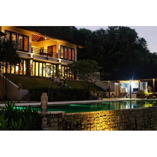 The Jedset Forest Villa