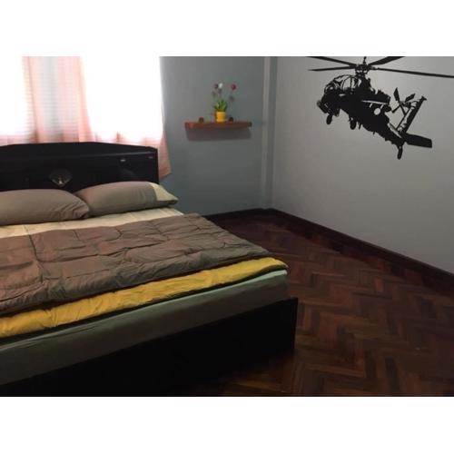 The Jeffy Pool Villa