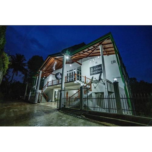 The KANDY DOWNTOWN Maroon House