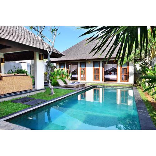 The Khayangan Dreams Villa Umalas
