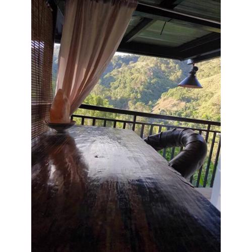 The King's Cabin - Baguio