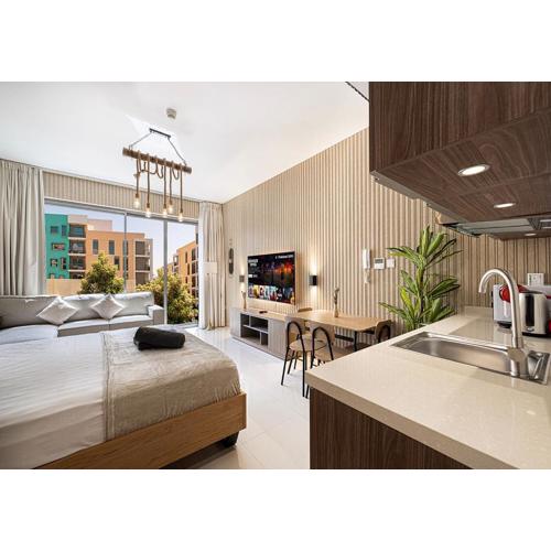 The Kings Private Studio Apartment at Al Zahia