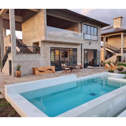 The Landing Nanyuki Cottages