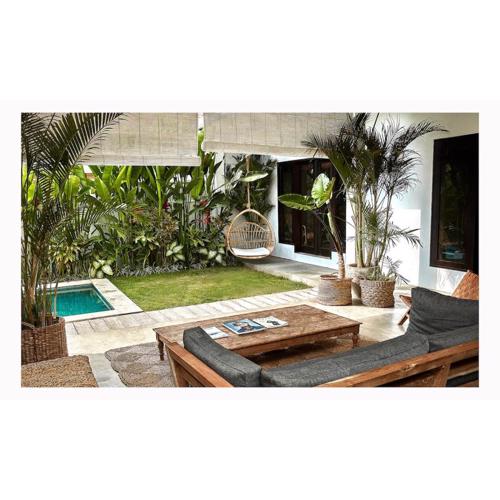 The Laut Bali- Private Design Villa with rice field view pool