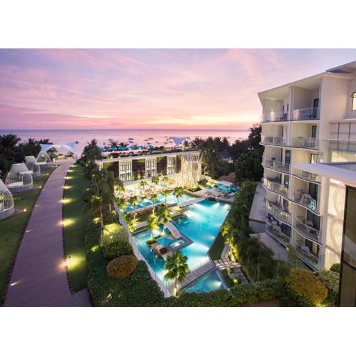 The Lind Boracay