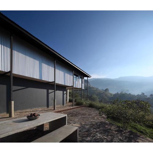 The Lone Pine - Architect's Villa for adventure & retreat