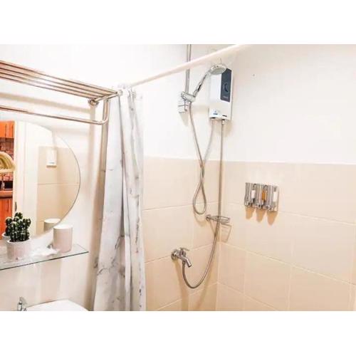 The Loop Studio at 5th floor Limketkai Mall infront Atrium Lucky 11