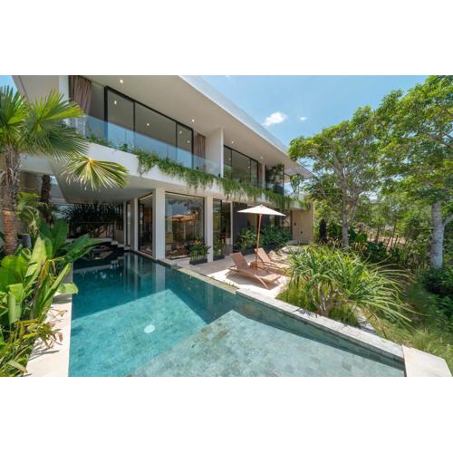 The Luminous Villa - Luxury Lush Cliffside 3BR Villa in Uluwatu