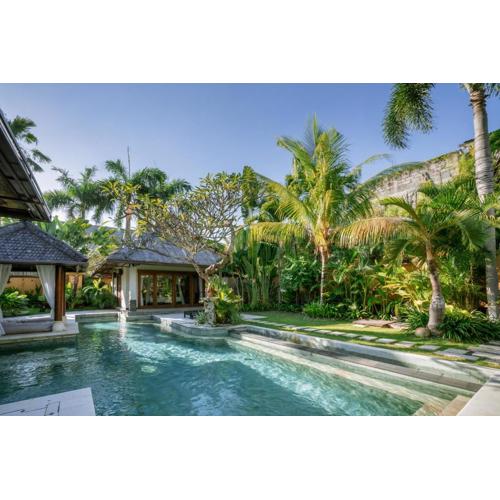The Maya Seminyak Villas