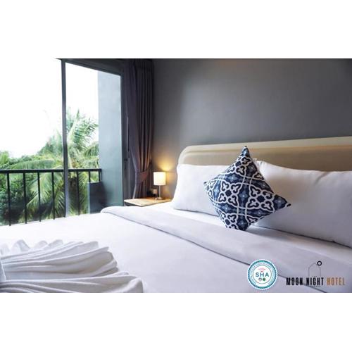 The Moon Night Ao Nang Hotel