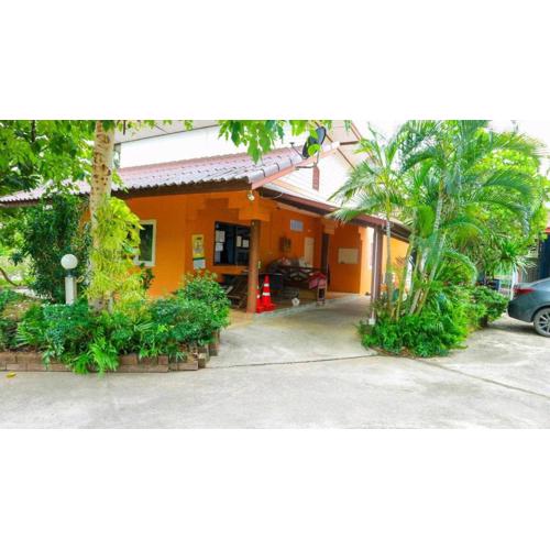 The Moon Resort Phetchaburi