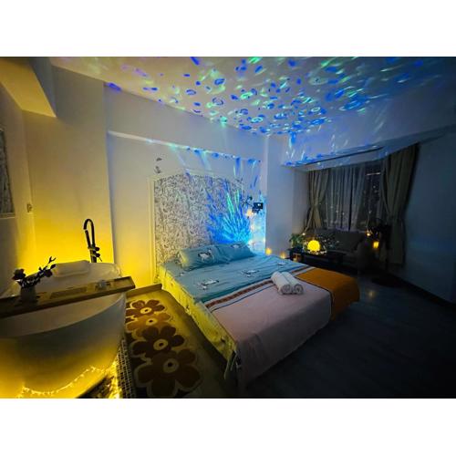 The most prosperous seaside seaview apartment in Jomtien(Tub, high speed Wi-Fi, Projector)