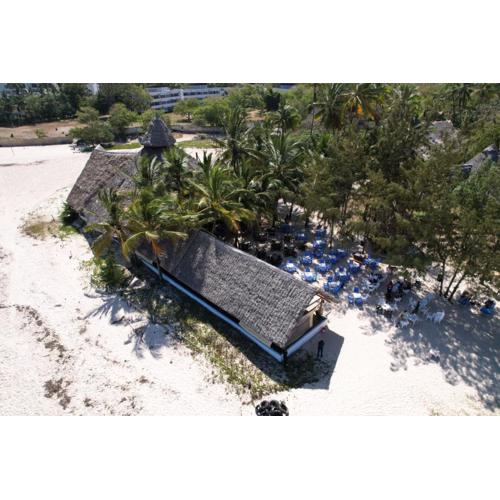 The New Big Tree Beach Resort