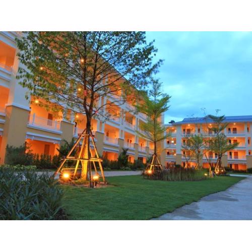 The One Residence Hotel