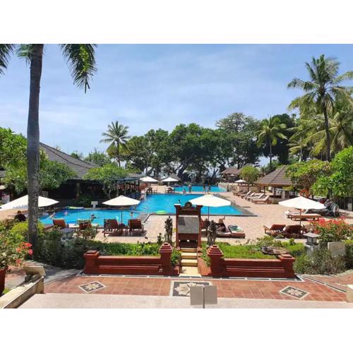 The Palmana Tropical Roofline Jayakarta Residence 50