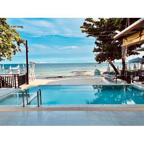 The Present Samed pool villa