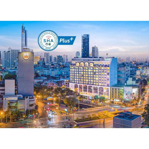 The Quarter Hualamphong by UHG