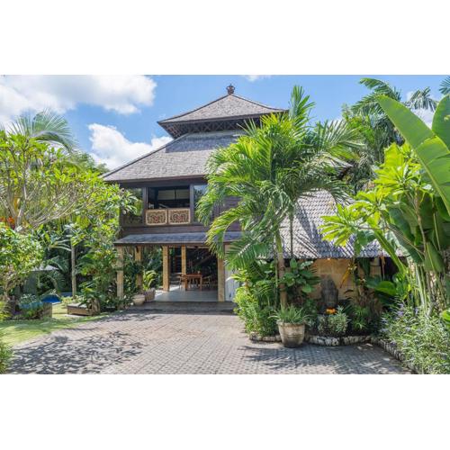 The Retreat Private Villa Bingin Beach