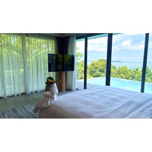 The Riahi Residences at Nirup Island