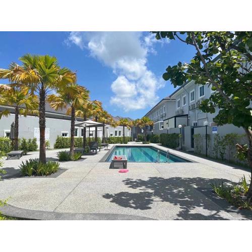 The Rich Villas Palai