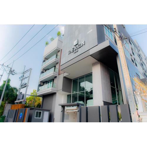 The Rizin Hotel Phratamnak