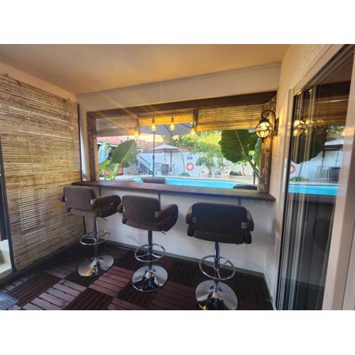 The Rustic Vintage Suite