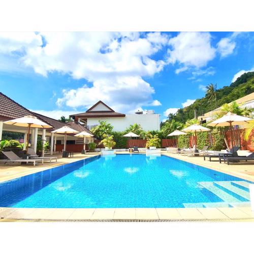 The Sands 3 Bedrooms Beachside Apartment in Naiharn