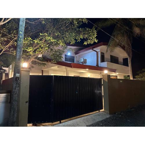 The Sea Breeze Upper Level