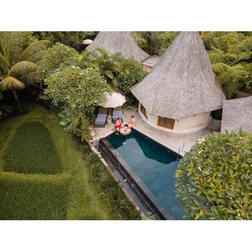 The Sender Pool Suites