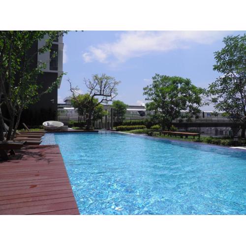 The SkyHouse Duplex - Luxury Home