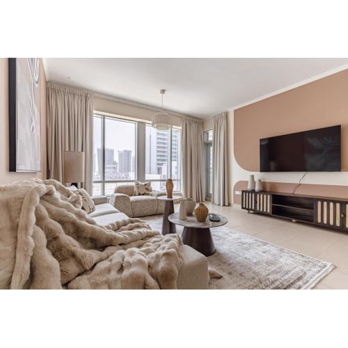 The Smart Concierge - Burj Views