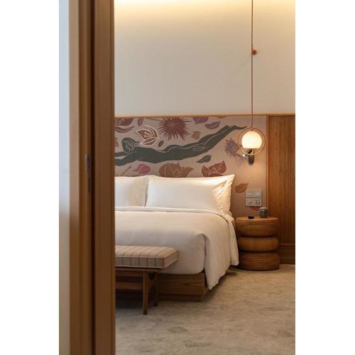 The Standard, Pattaya Na Jomtien