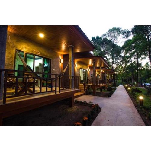 The Sun Long Beach Resort