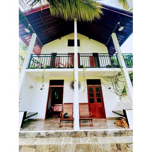 The Sunny Side Villa